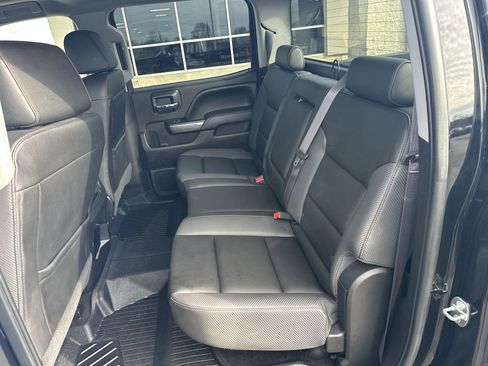 Used 2017 GMC Sierra 2500 SLT w/ All-Terrain HD Package image 22