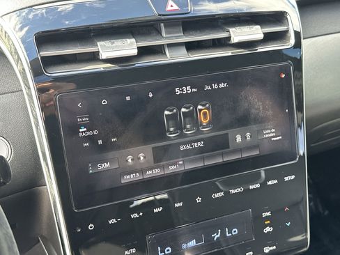 Used 2022 Hyundai Santa Cruz Limited w/ Cargo Package image 12