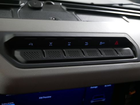 Used 2023 Ford Bronco Badlands image 30