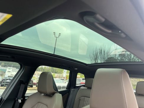 Certified 2026 BMW X3 xDrive30 w/ Premium Package image 28