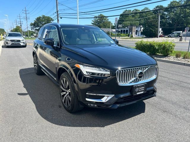 Certified 2025 Volvo XC90 B5 Core w/ Climate Package AWD/4WD image 6