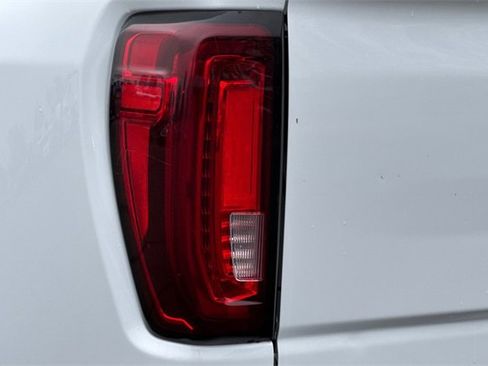 Used 2021 GMC Sierra 3500 4x4 Crew Cab w/ Gooseneck/5TH Wheel Package image 45