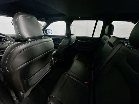 Certified 2023 Jeep Grand Cherokee Altitude AWD/4WD image 34