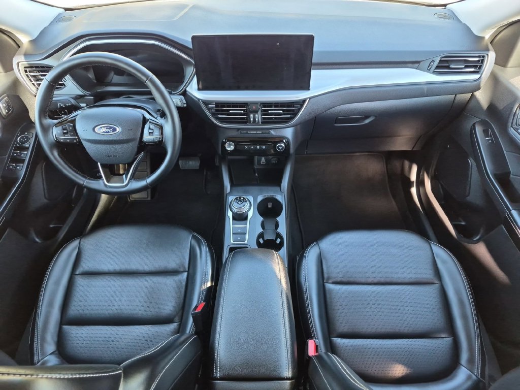 Used 2025 Ford Escape Platinum AWD/4WD image 15