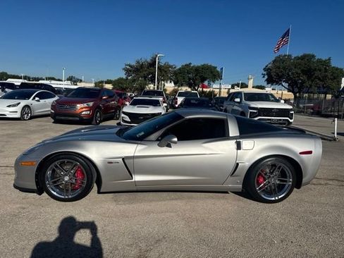 Used 2008 Chevrolet Corvette Z06 w/ Preferred Equipment Group RWD image 5