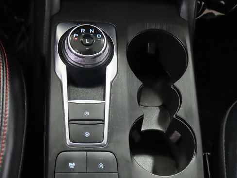Used 2024 Ford Escape ST-Line FWD image 9