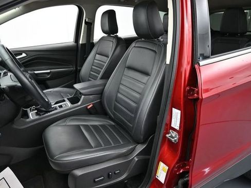 Used 2019 Ford Escape SEL FWD image 11
