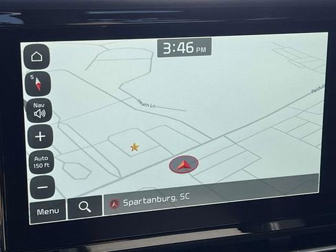 Used 2024 Kia Carnival EX image 24