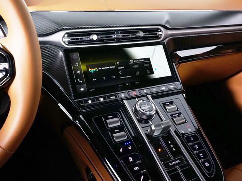 New 2026 Aston Martin V8 Vantage Base image 14