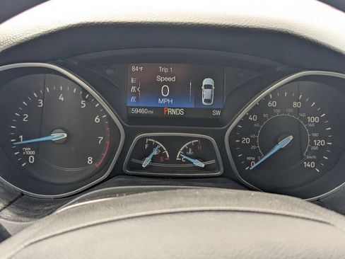 Used 2018 Ford Focus SEL FWD image 13