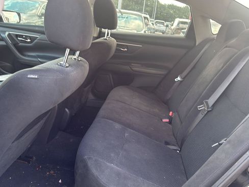 Used 2015 Nissan Altima 2.5 S w/ Power Driver Seat Package FWD image 8
