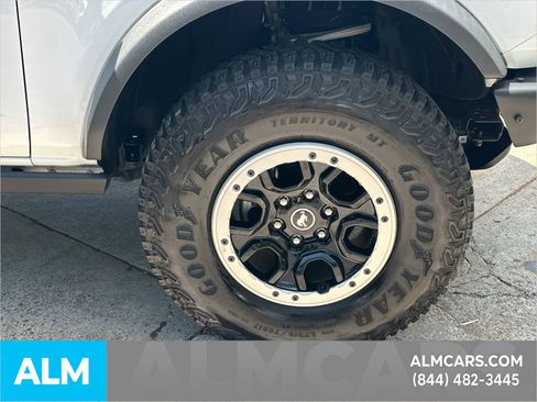 Used 2023 Ford Bronco Badlands AWD/4WD image 14