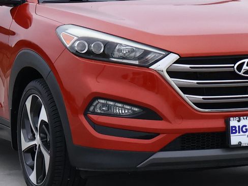 Used 2016 Hyundai Tucson Limited image 7