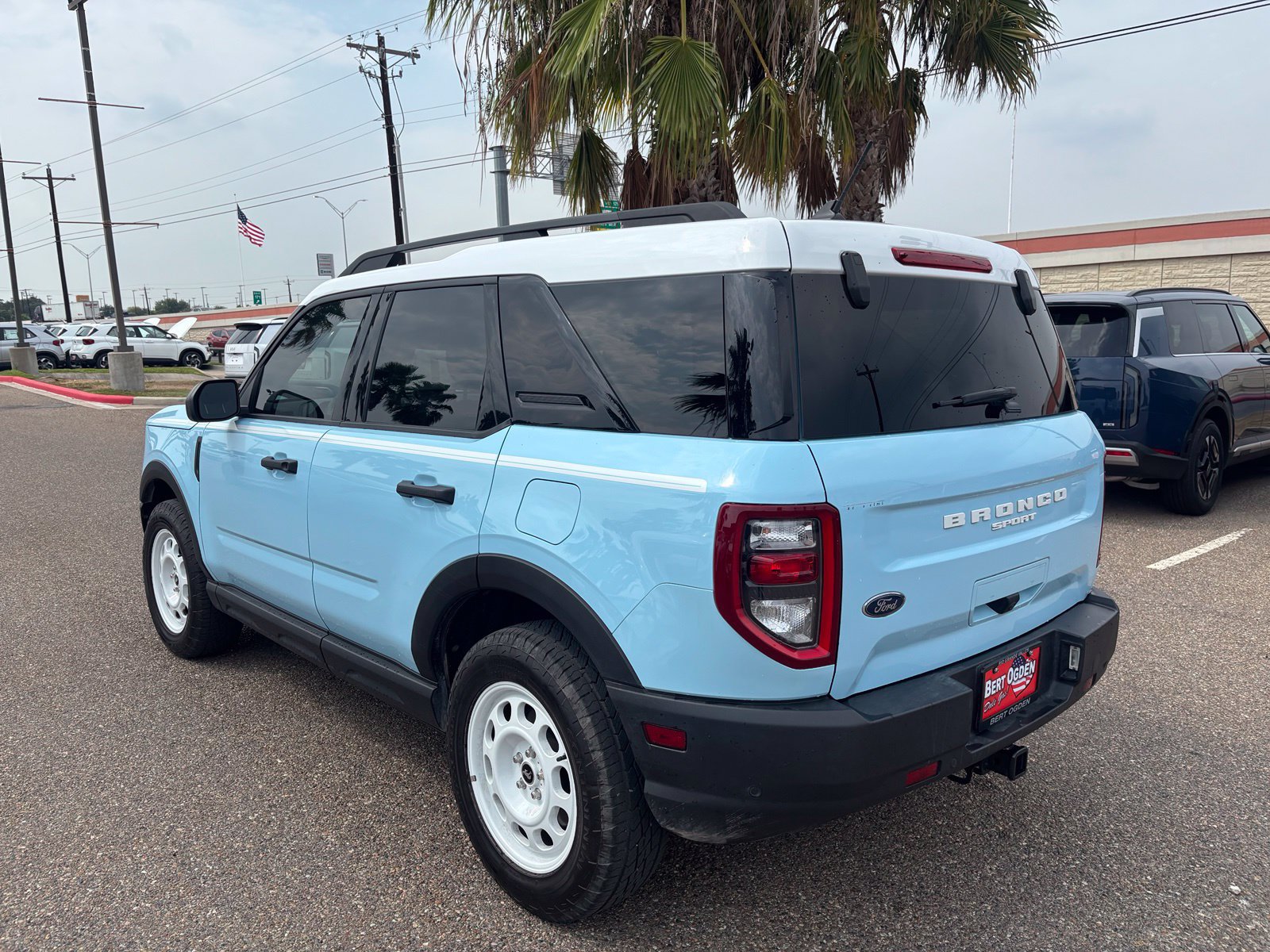 Used 2024 Ford Bronco Sport Heritage w/ Heritage Convenience Package AWD/4WD image 4