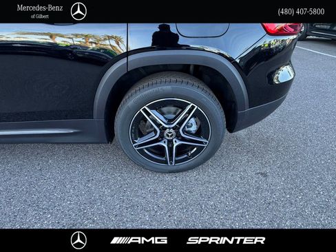 New 2026 Mercedes-Benz GLB 250 image 9