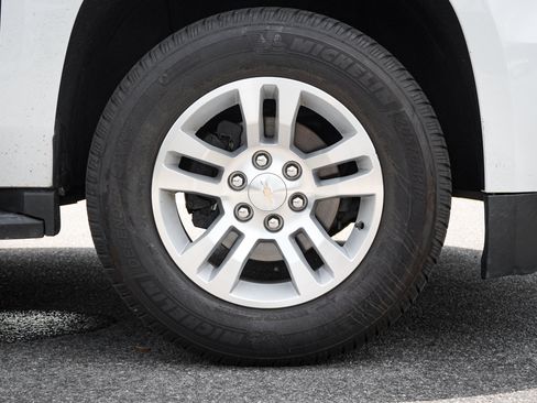 Used 2020 Chevrolet Tahoe LT AWD/4WD image 13