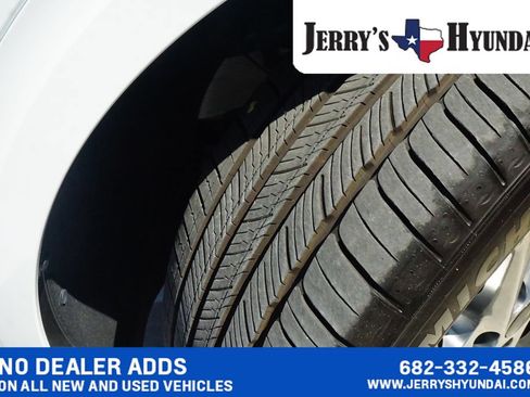 Used 2026 Genesis GV70 2.5T AWD/4WD image 7