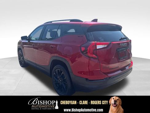 Used 2023 GMC Terrain SLE w/ Driver Convenience Package AWD/4WD image 10