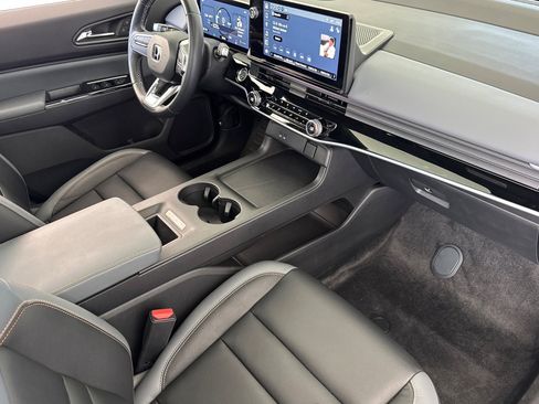 Used 2024 Honda Prologue Touring image 35