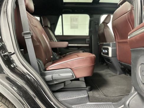 Certified 2023 Ford Expedition Limited image 24