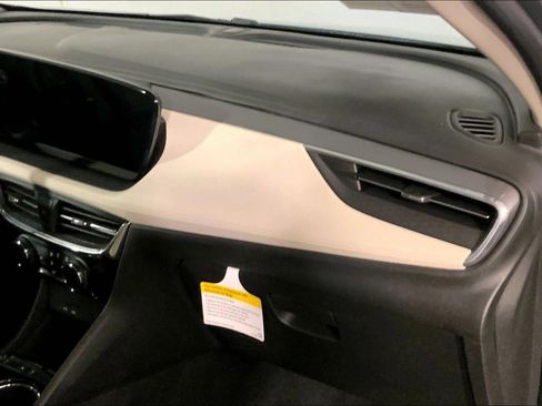Used 2025 Buick Encore GX Sport Touring w/ Advanced Technology Package FWD image 16