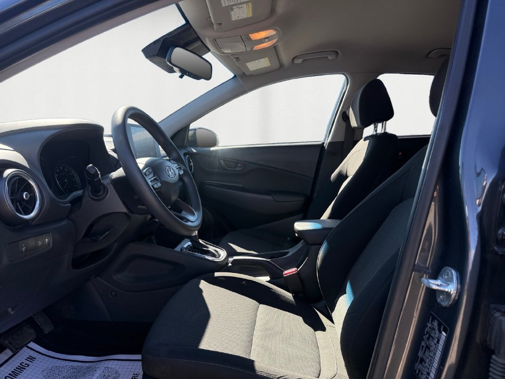 Used 2022 Hyundai Kona SEL AWD/4WD image 9