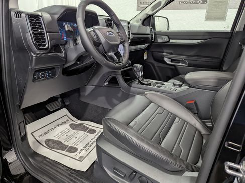 New 2026 Ford Ranger Lariat w/ Black Appearance Package AWD/4WD image 15