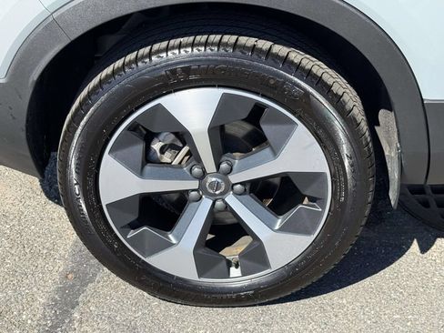 Certified 2026 Volvo XC40 B5 Plus w/ Protection Package Premier AWD/4WD image 7
