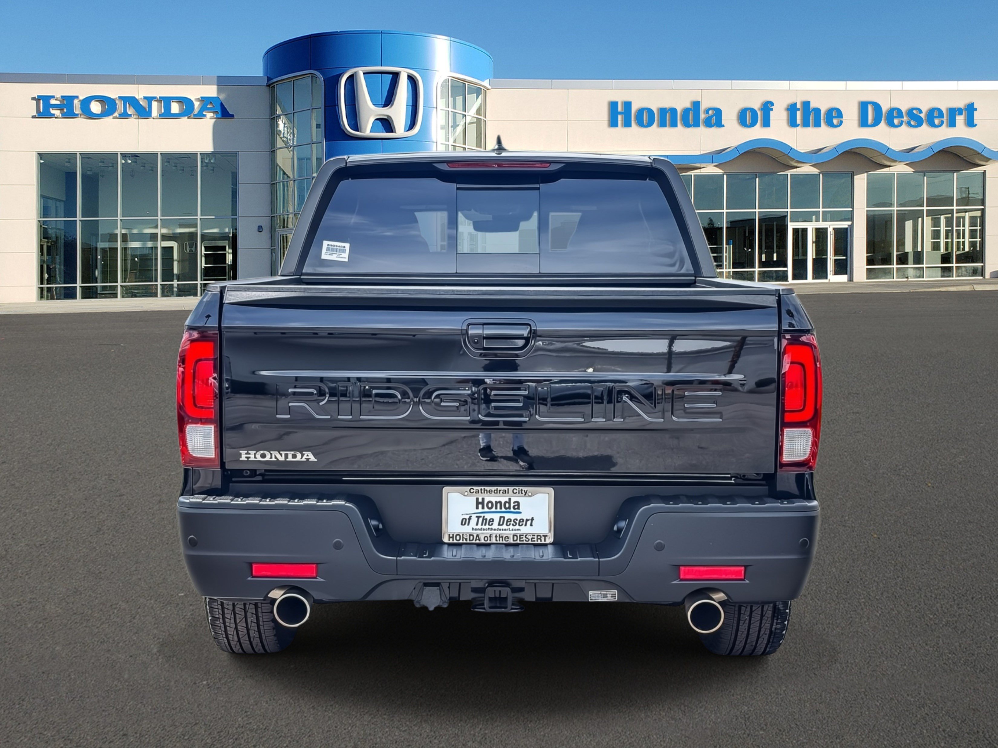 Certified 2025 Honda Ridgeline Black Edition image 6