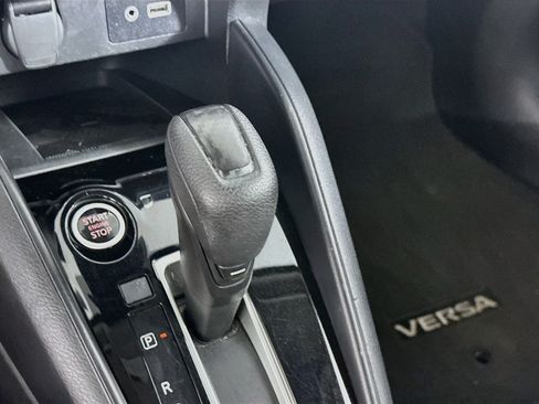 Used 2024 Nissan Versa SV FWD image 24
