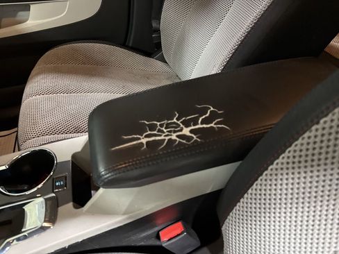 Used 2016 Chevrolet Equinox LT w/ Convenience Package image 43