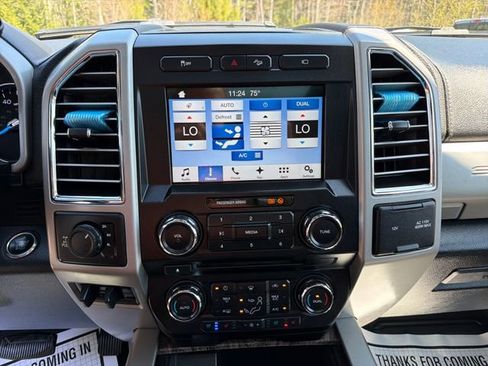 Used 2017 Ford F350 Lariat AWD/4WD image 20