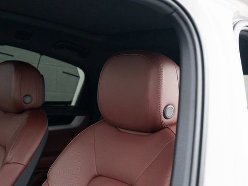 Certified 2026 Porsche Cayenne S image 19