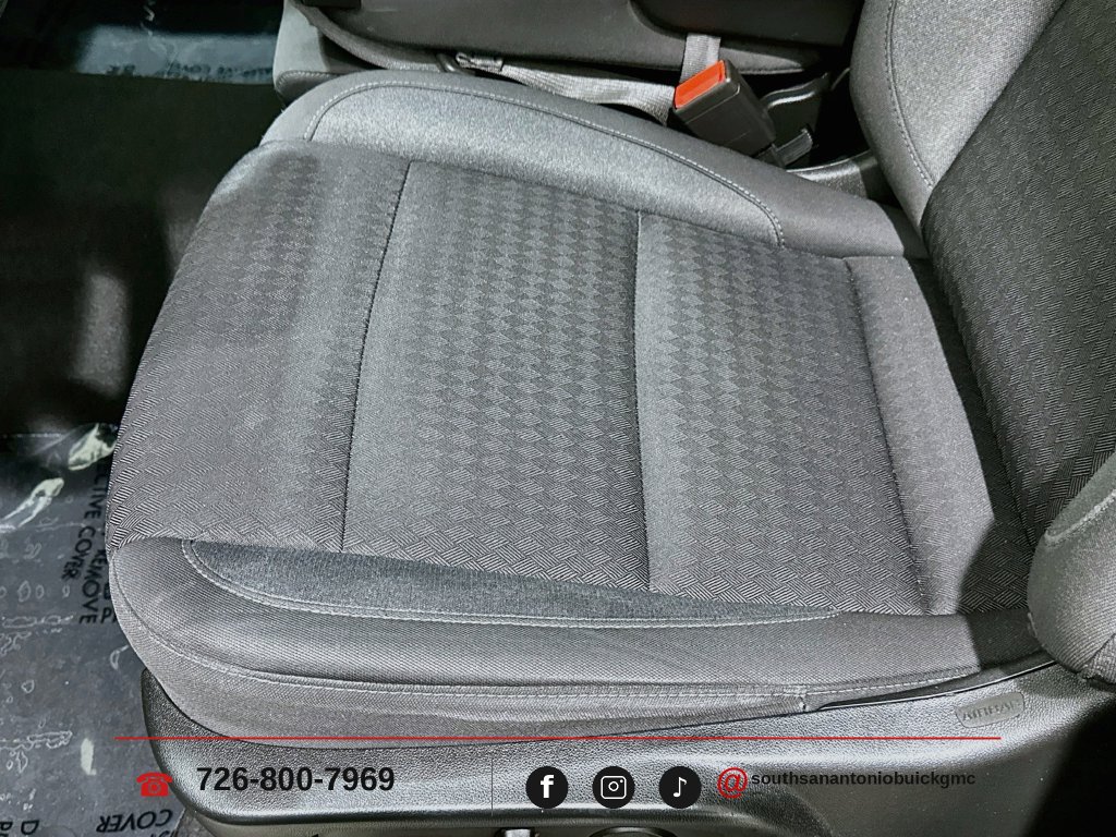 Certified 2022 Chevrolet Silverado 1500 LT RWD image 20
