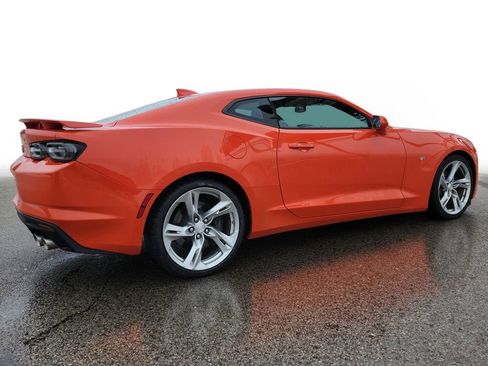 Used 2021 Chevrolet Camaro SS RWD image 4