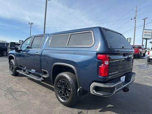 Certified 2021 Chevrolet Silverado 2500 LTZ w/ LTZ Plus Package image 5