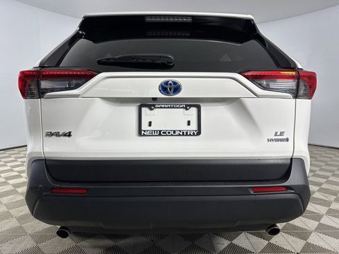Used 2023 Toyota RAV4 LE image 6