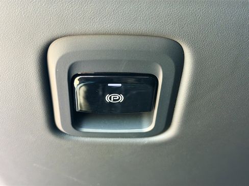 New 2025 Maserati GranTurismo Folgore image 35