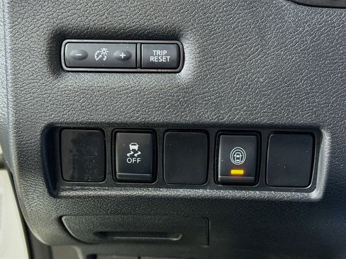 Used 2020 Nissan Murano S w/ Technology Package image 11