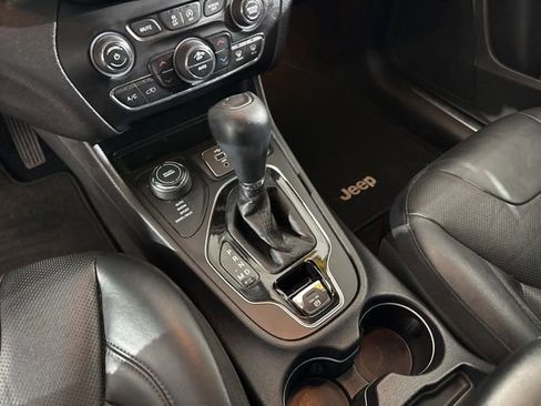 Used 2019 Jeep Cherokee Limited w/ Trailer Tow Group image 24