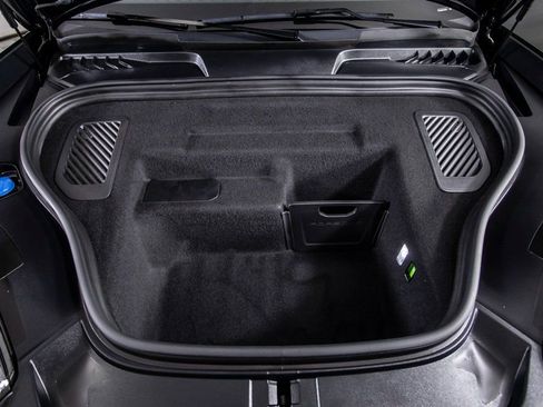 Used 2024 Porsche Macan 4 Electric image 44