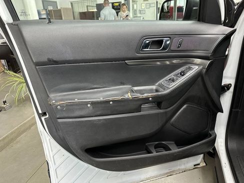 Used 2014 Ford Explorer 4WD Police Interceptor image 10