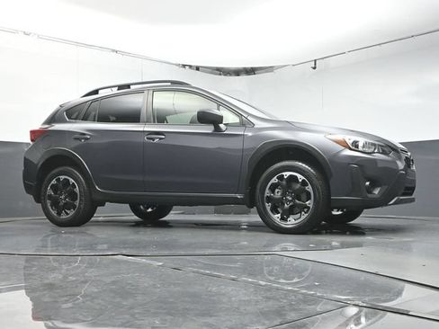 Used 2022 Subaru Crosstrek 2.0i AWD/4WD image 30