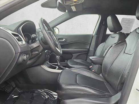 Used 2021 Jeep Compass Latitude FWD image 16