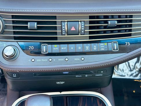 Used 2020 Lexus LS 500 image 34