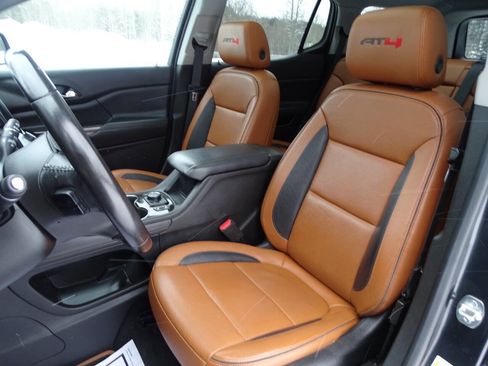 Used 2020 GMC Acadia AT4 w/ GMC Pro Grade Package image 2