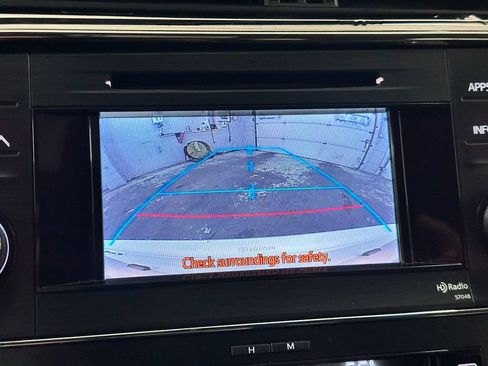 Used 2014 Toyota Avalon XLE Touring FWD image 50