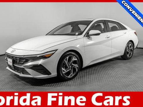 Used 2024 Hyundai Elantra SEL w/ Convenience Package FWD image 1