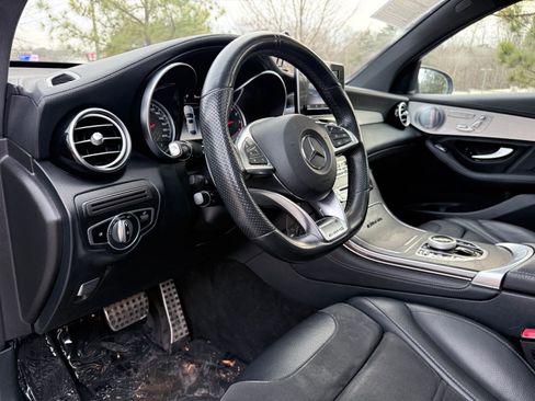 Used 2019 Mercedes-Benz GLC 63 AMG 4MATIC Coupe image 20