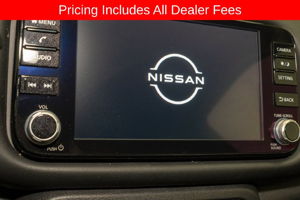 Certified 2024 Nissan Kicks SR w/ SR Premium Package FWD image 12